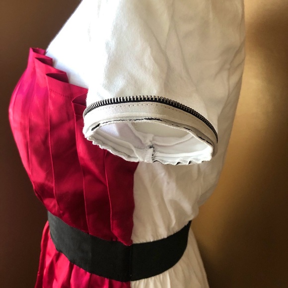 Pleated Corset Style , two-toned tunic - Picture 1 of 6